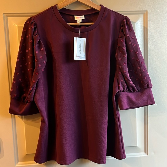 LuLaRoe Tops - LulaRoe Moriella top